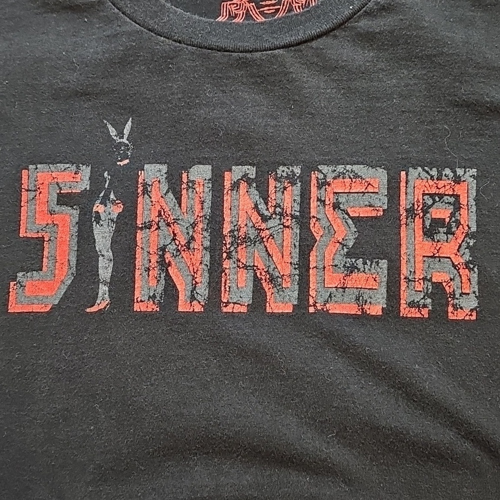 Hard 8 Black and Red Short Sleeve Tee with Sinner/Saint Graphic Reversible - Picture 4 of 8